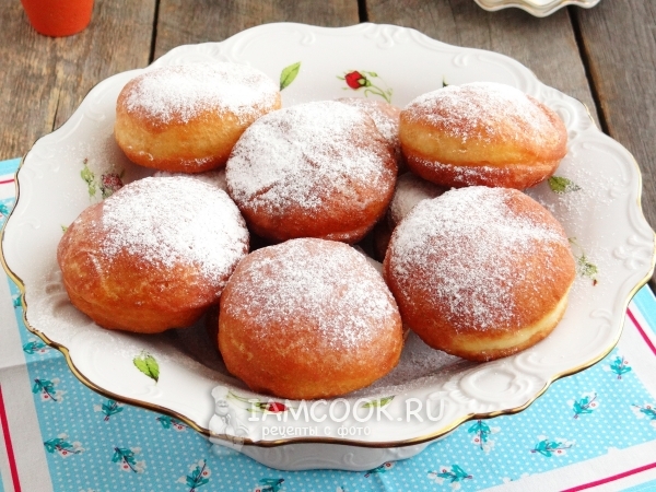 Готовые постные пончики на дрожжах
