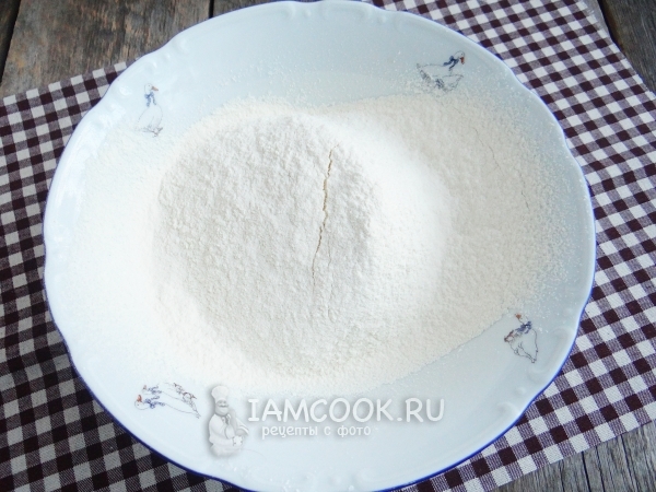 Просеять муку с разрыхлителем