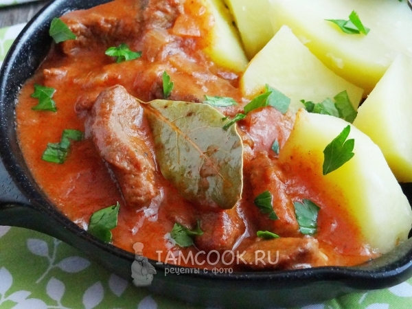 Мясо в соусе