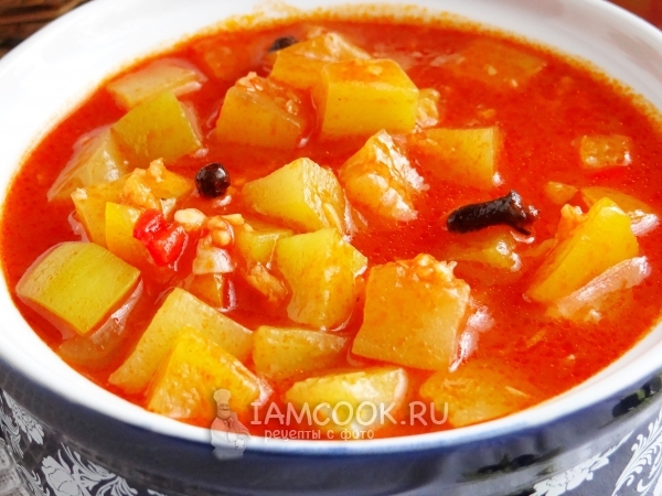 Вкусный салат «Тещин язык» из кабачков на зиму