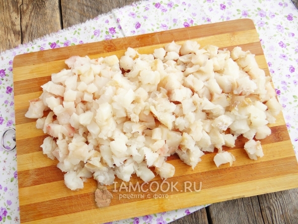 Порезать рыбное филе