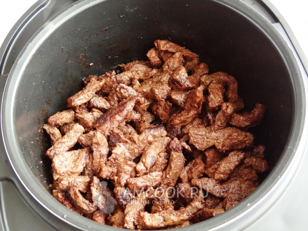 Потушить мясо