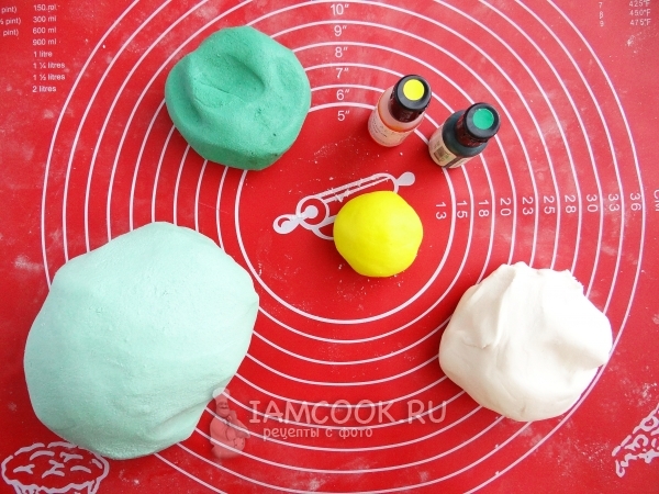 Покрасить мастику