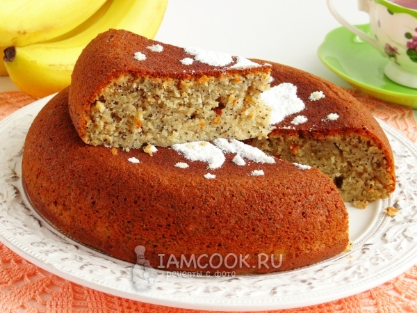 Готовый банановый кекс в мультиварке