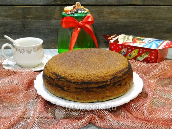 Готовый «Мраморный» кекс с лимонадом