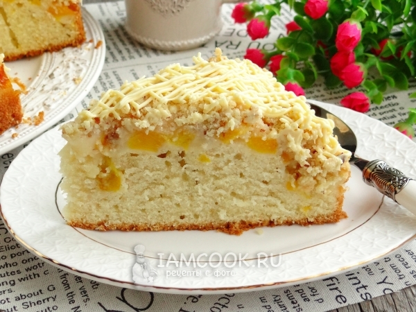 Пирог с персиками и белым шоколадом