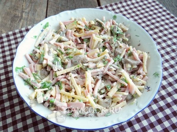 Размешать салат