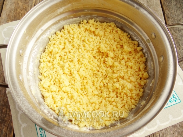 Взбить тесто миксером