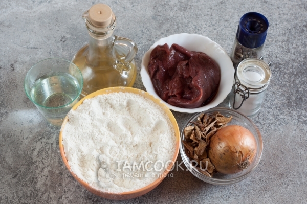 Ингредиенты для пельменей из оленины