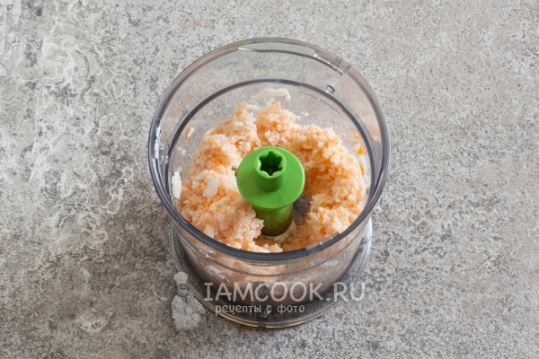 Измельчили крабовые палочки