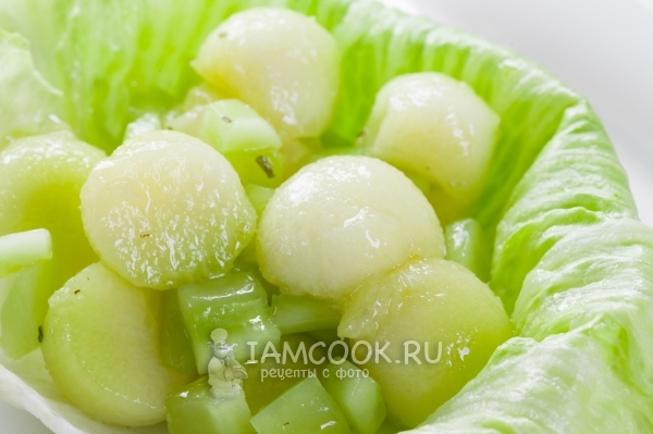 Рецепт салата из дыни и огурца