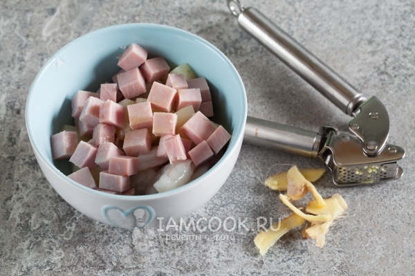 Выдавить имбирь