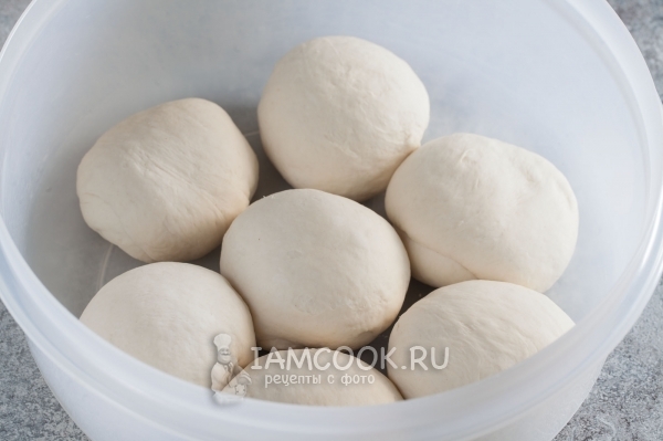 Разделить тесто на части