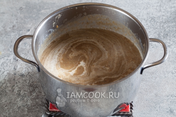 Влить сливки