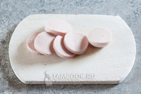 Порезать колбасу