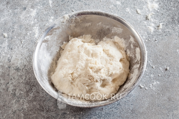 Замесить тесто