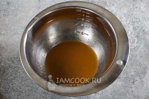 Выжать сок апельсина