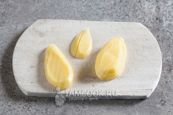 Порезать картофель