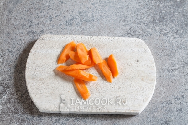 Порезать морковь