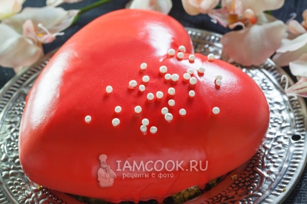 Рецепт муссово-клубничного торта с зеркальной глазурью