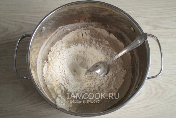 Всыпать сахар