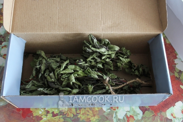 Высушенная мята