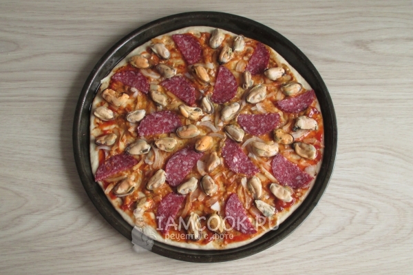 Положить мидии