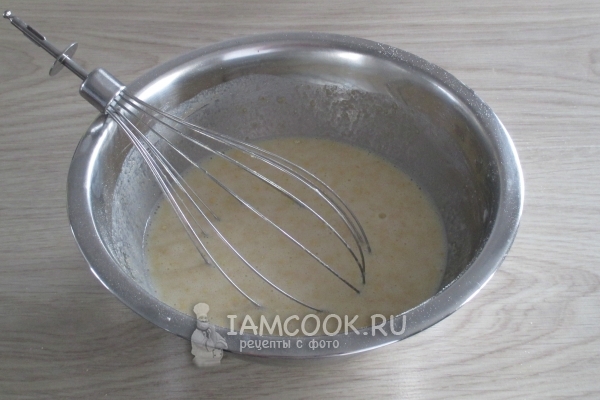 Размешать тесто