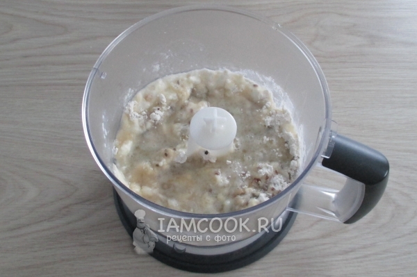 Соединить сухую и жидкую смеси