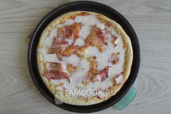 Залить соусом