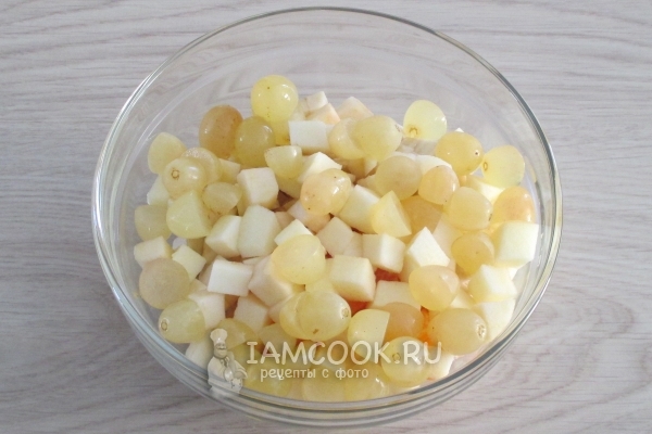 Положить виноград