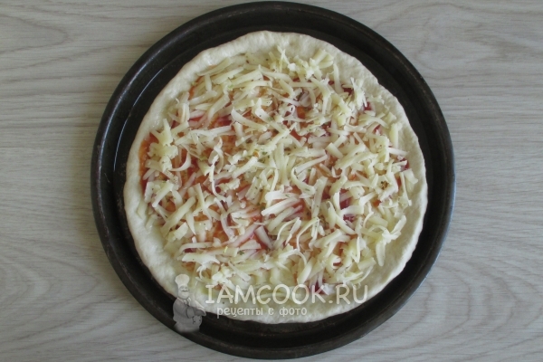 Посыпать сыром