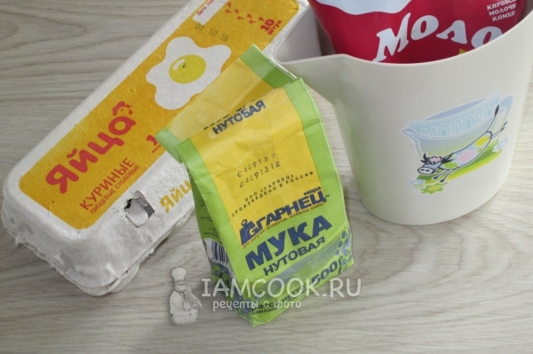 Ингредиенты для блинов из нутовой муки