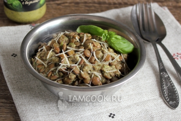 Рецепт чечевицы с песто из базилика и сыра