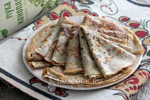 Фото блинов с конопляной мукой