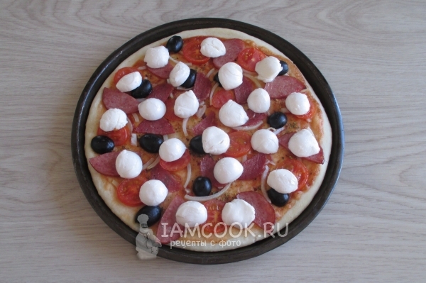 Положить сыр