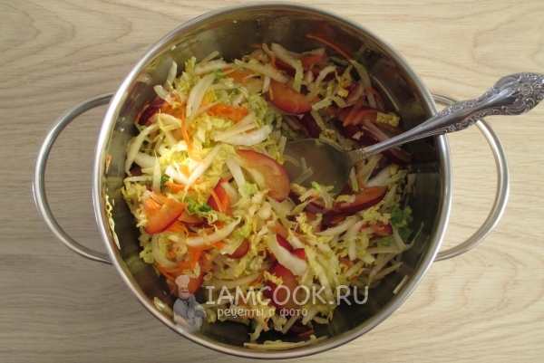 Положили натёртый сыр