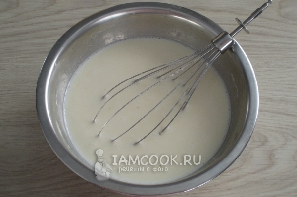 Влить молоко