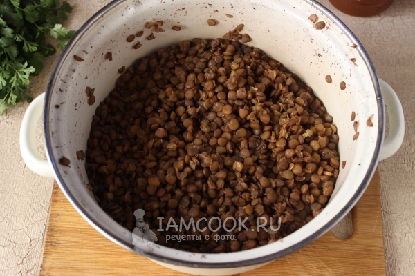Промыть чечевицу