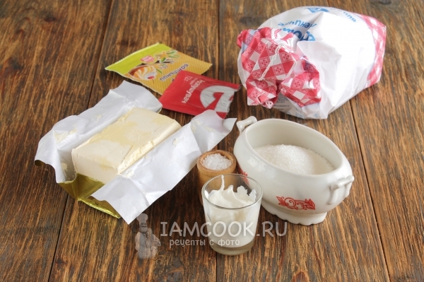 Ингредиенты для песочного печенья на маргарине через мясорубку