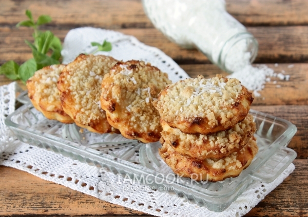 Фото сырников со штрейзелем