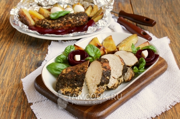 Фото куриного филе в фольге в духовке