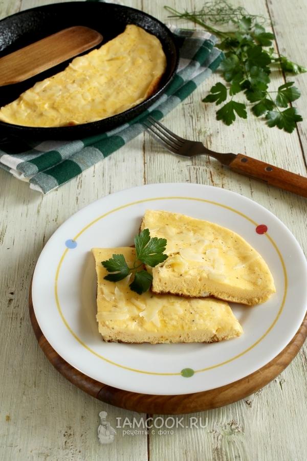 Рецепт омлета на сметане на сковороде