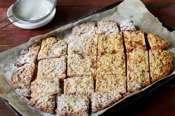 Рецепт тертого печенья с вареньем