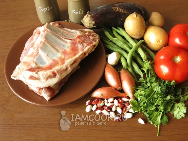 Ингредиенты для чанахи с фасолью в горшочках