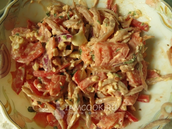 Положить соус