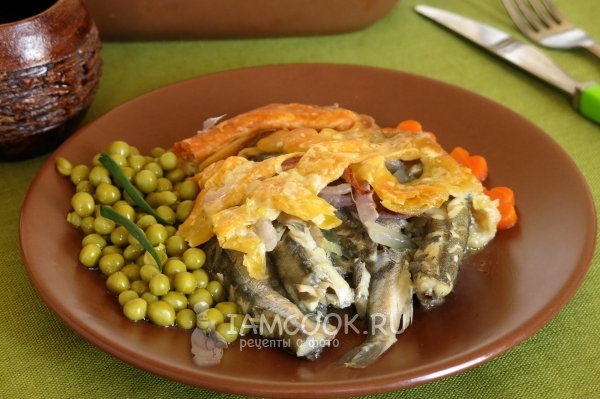 Фото рыбника с мойвой