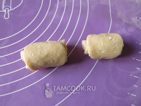 Свернуть кружочки в рулетик