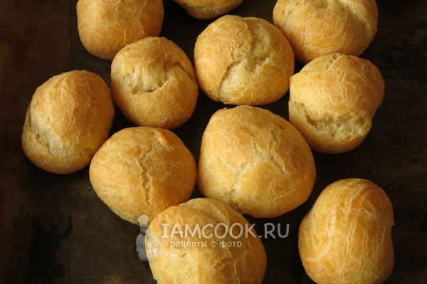 Испечь профитроли