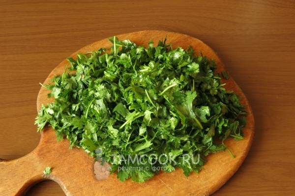 Нарезать зелень